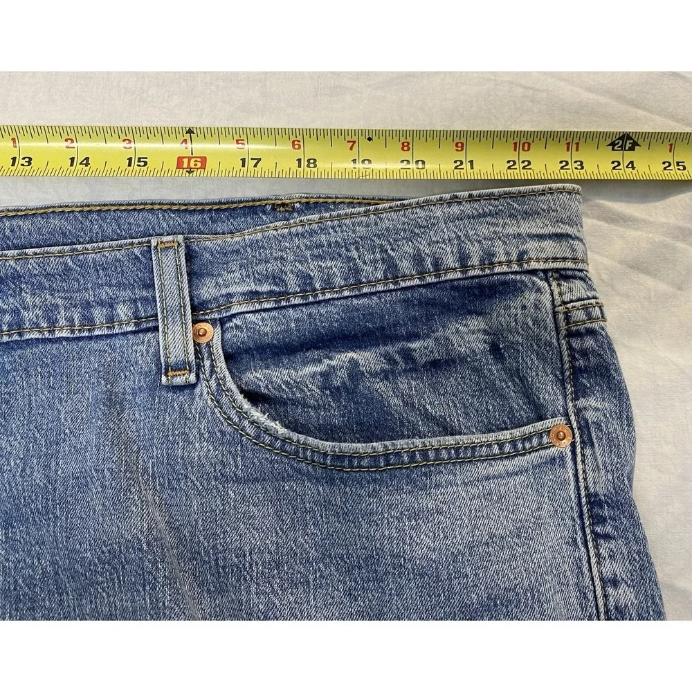 Levi's 541 Athletic Fit Jeans Mens 44x30 (46x29 Actual) Blue Denim Relaxed Taper